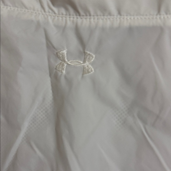 Under Armour White Sleeveless Tank Top - Picture 4 of 7